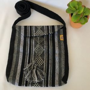 NWOT Authentic Mexican Handmade Crossbody Purse
